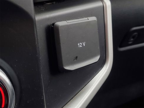 Used 2022 Ford Expedition XLT image 24