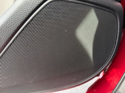 Used 2018 Honda Accord EX-L image 24