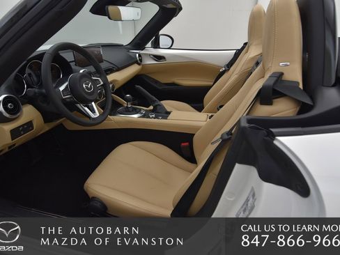 New 2025 MAZDA MX-5 Miata Grand Touring w/ Appearance Package image 24