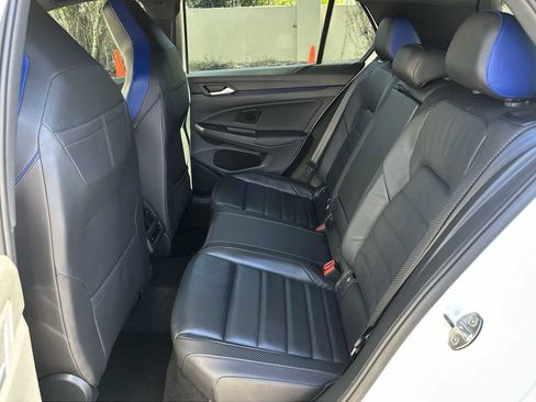 Used 2023 Volkswagen Golf R image 18