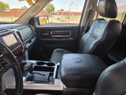 Used 2012 RAM 1500 Laramie AWD/4WD image 15