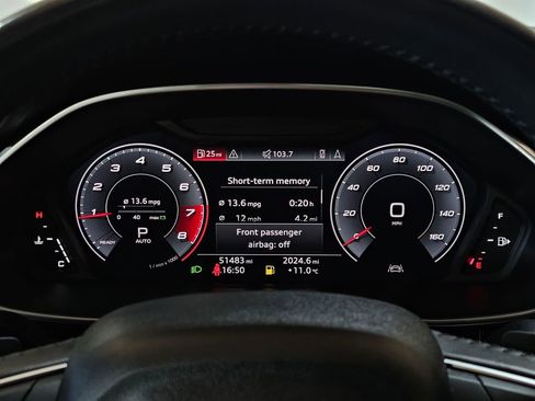 Used 2019 Audi Q3 2.0T Prestige w/ Prestige Package AWD/4WD image 11