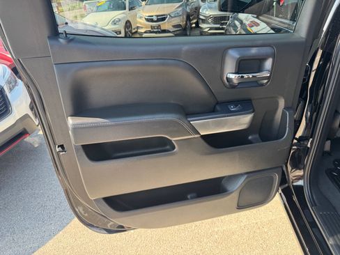 Used 2018 Chevrolet Silverado 1500 LT w/ All Star Edition AWD/4WD image 21