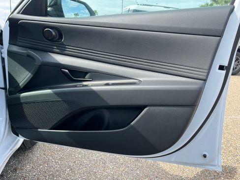 New 2026 Hyundai Elantra Sport FWD image 23