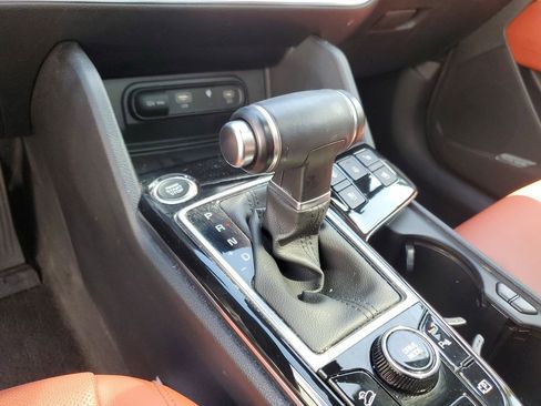 Certified 2023 Kia Sportage SX image 30