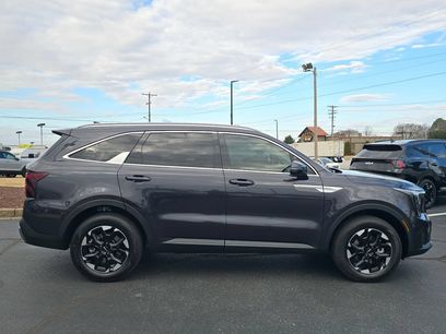 New 2026 Kia Sorento S