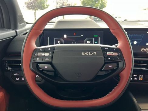 New 2026 Kia Sportage SX Prestige AWD/4WD image 28