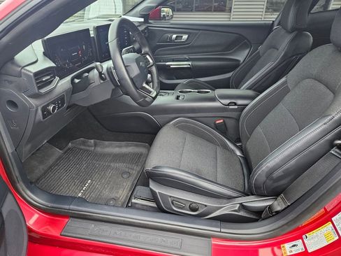Used 2024 Ford Mustang GT image 15