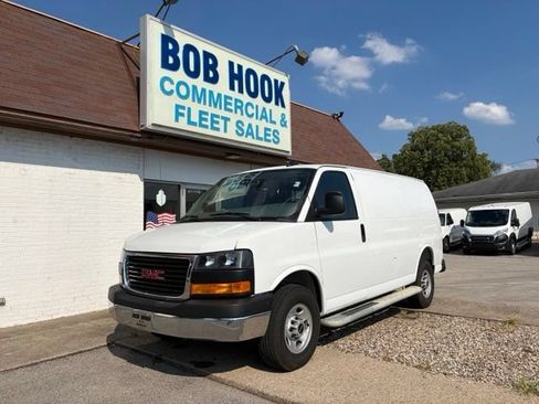 Used 2025 GMC Savana 2500 w/ Driver Convenience Package RWD image 1