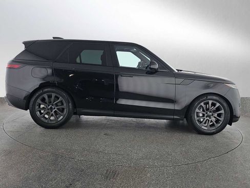 Used 2026 Land Rover Range Rover Sport SE AWD/4WD image 6
