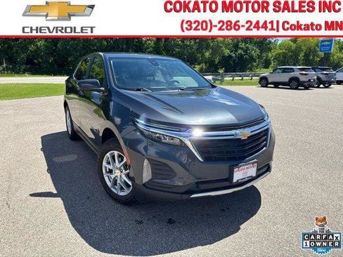 Used 2023 Chevrolet Equinox LT w/ Driver Convenience Package AWD/4WD image 1