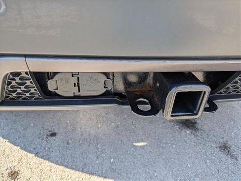 Used 2019 Jeep Cherokee Trailhawk w/ Comfort/Convenience Group image 23