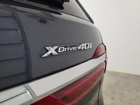 Used 2020 BMW X7 xDrive40i w/ Cold Weather Package AWD/4WD image 8
