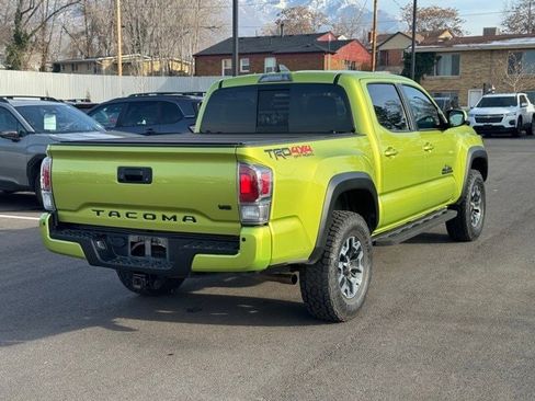 Used 2023 Toyota Tacoma TRD Off-Road w/ TRD Premium Off Road Package image 4