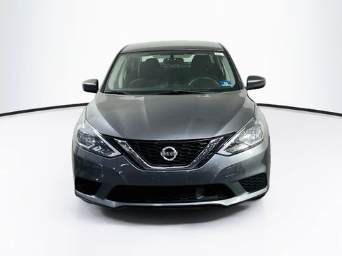 Used 2019 Nissan Sentra S FWD image 2