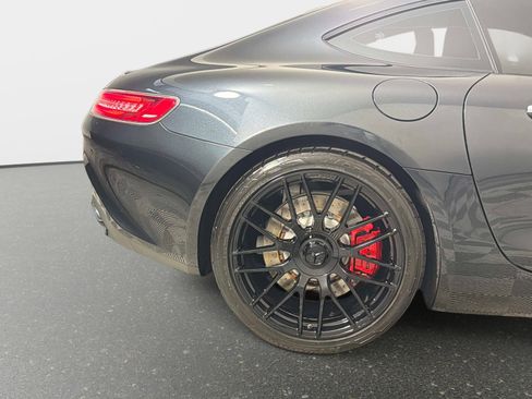 Used 2017 Mercedes-Benz AMG GT S image 19