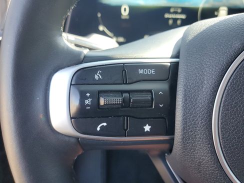 Used 2024 Kia Sportage SX FWD image 16