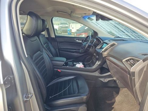 Used 2020 Ford Edge SEL w/ Convenience Package image 15