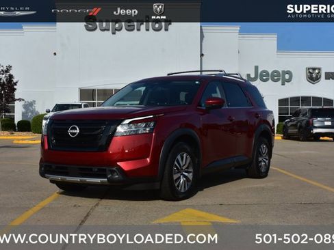 Used 2023 Nissan Pathfinder SL w/ Lighting Package (N92) AWD/4WD image 1