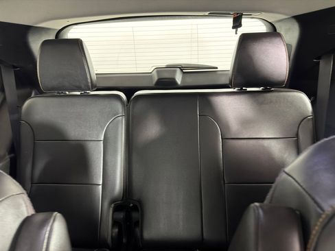 Used 2018 Chevrolet Traverse LT FWD image 22