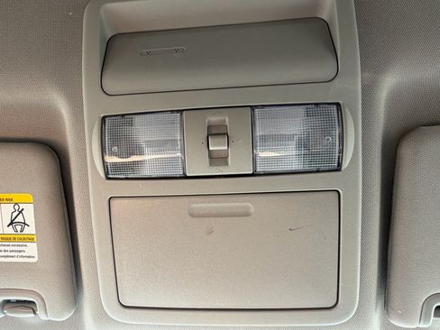 Used 2024 Nissan Frontier SV w/ SV Convenience Package AWD/4WD image 49