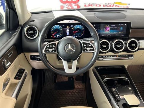 Used 2021 Mercedes-Benz GLB 250 image 14