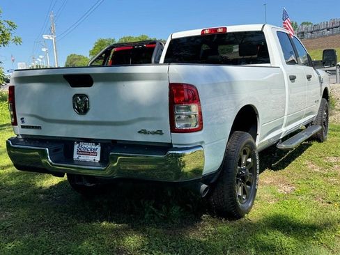 Used 2024 RAM 3500 Big Horn AWD/4WD image 3