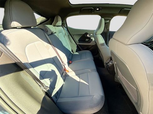 Used 2023 Polestar Polestar 2 w/ Pilot Pack image 27