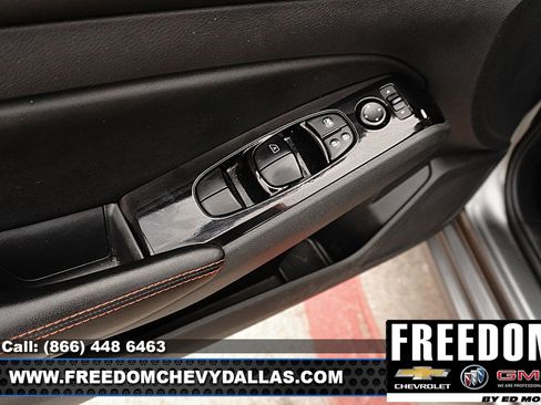 Used 2024 Nissan Altima 2.5 SR FWD image 33