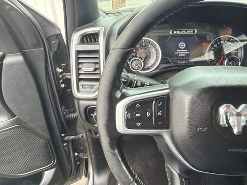 Used 2019 RAM 1500 Big Horn AWD/4WD image 17