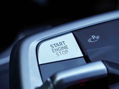 Certified 2025 BMW X1 M35i image 20