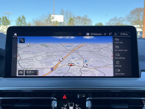 Used 2025 BMW X4 xDrive30i image 5