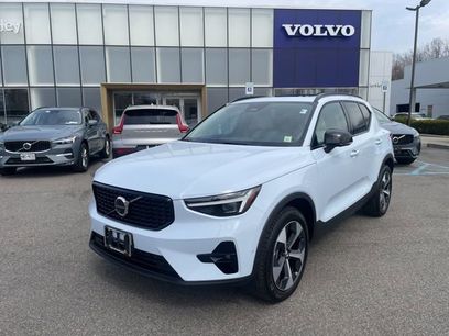 Used 2026 Volvo XC40 B5 Plus w/ Protection Package Premier