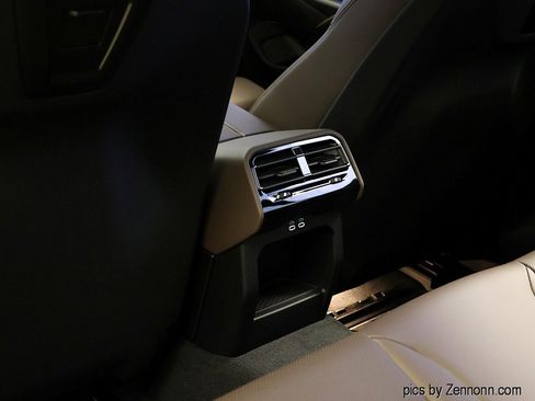 Certified 2024 BMW 530i xDrive w/ Convenience Package image 14