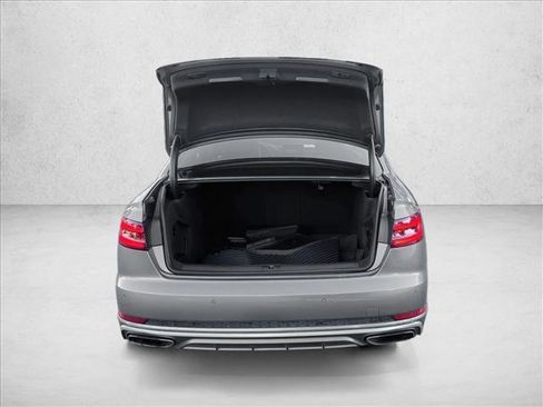 Used 2019 Audi A4 2.0T Premium Plus w/ Premium Plus Package image 7