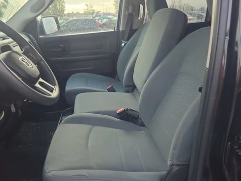 Used 2018 RAM 1500 Express w/ Black Ram 1500 Express Group AWD/4WD image 7