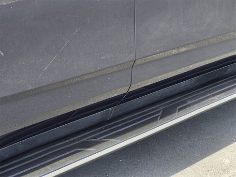 Certified 2025 Chevrolet Tahoe Premier image 11