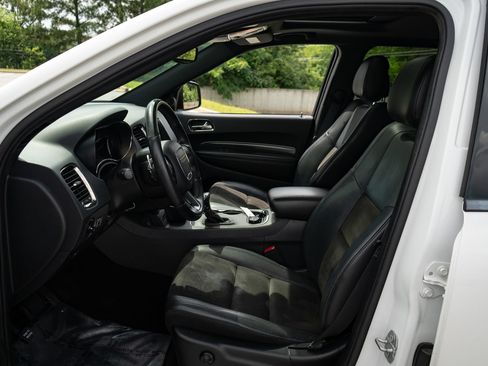 Used 2019 Dodge Durango GT RWD image 14