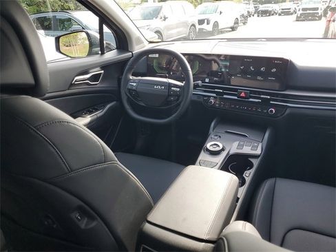 New 2026 Kia Sportage EX w/ EX Panoramic Sunroof Package image 13