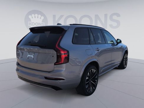 New 2026 Volvo XC90 B6 Ultra w/ Protection Package Premier image 7