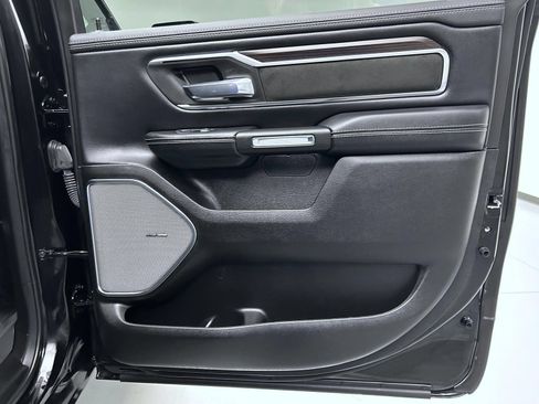 Used 2025 RAM 1500 Laramie w/ Night Edition AWD/4WD image 17