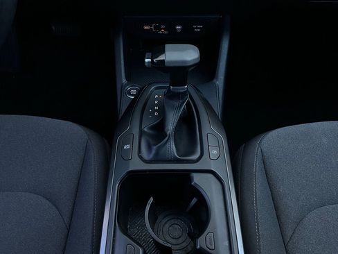 Used 2025 Kia K4 LXS image 14