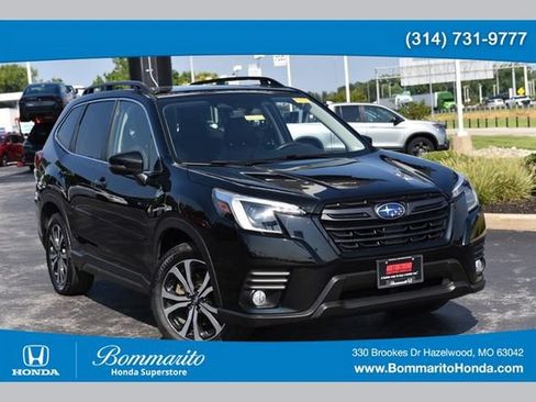 Used 2022 Subaru Forester Limited AWD/4WD image 1