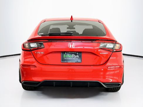 Used 2025 Honda Civic Sport image 7