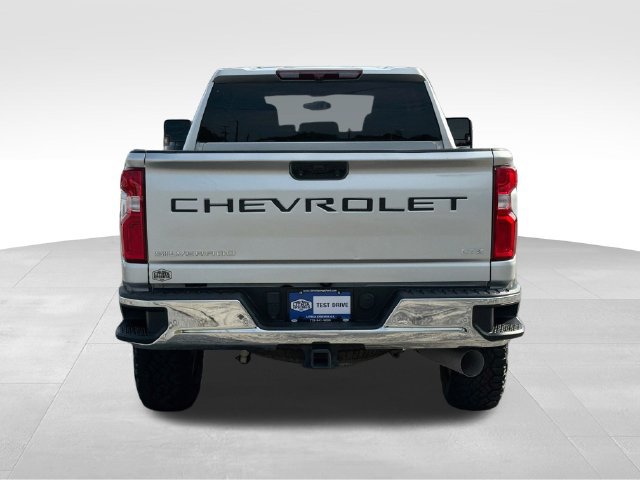 Used 2022 Chevrolet Silverado 2500 LTZ AWD/4WD image 4