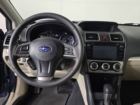 Used 2015 Subaru Crosstrek 2.0i Limited AWD/4WD image 9