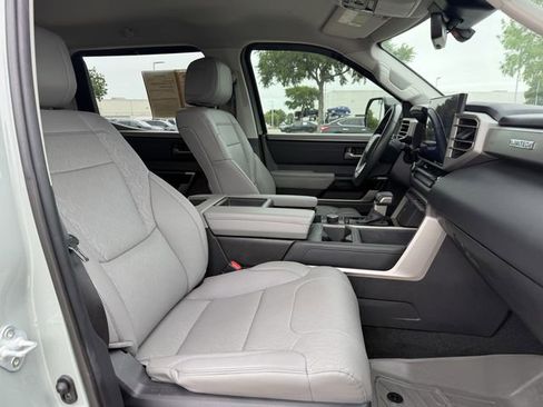 Used 2024 Toyota Tundra Limited w/ Power Package AWD/4WD image 29