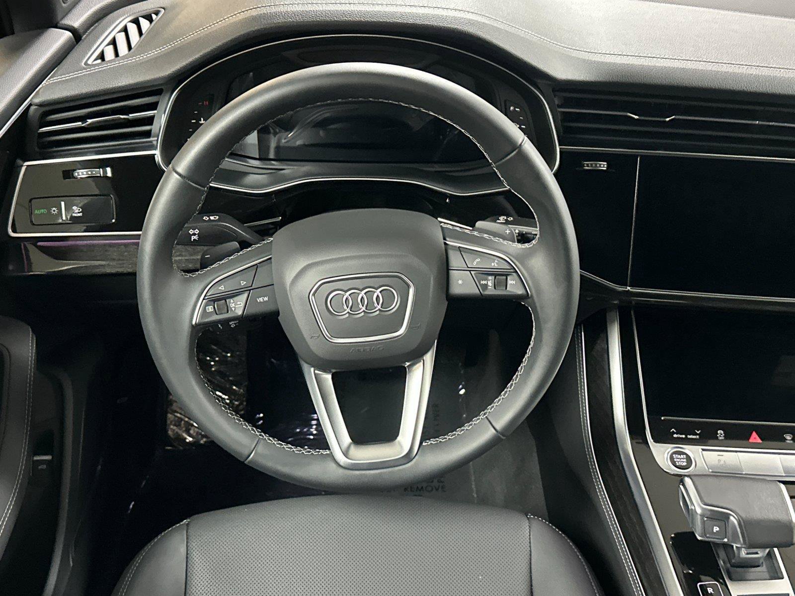 Certified 2026 Audi Q7 Premium Plus w/ Premium Plus Package AWD/4WD image 14