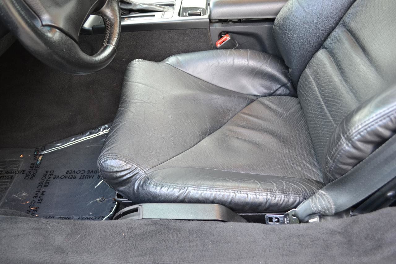 Used 1996 Chevrolet Corvette Coupe RWD image 25