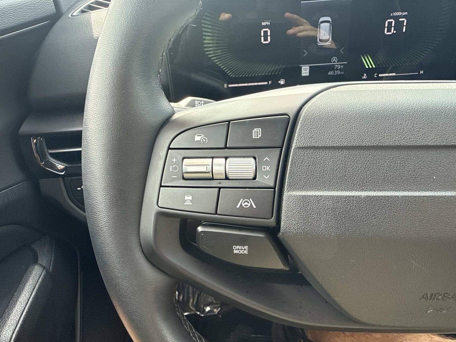 Used 2026 Kia Sportage EX FWD image 30